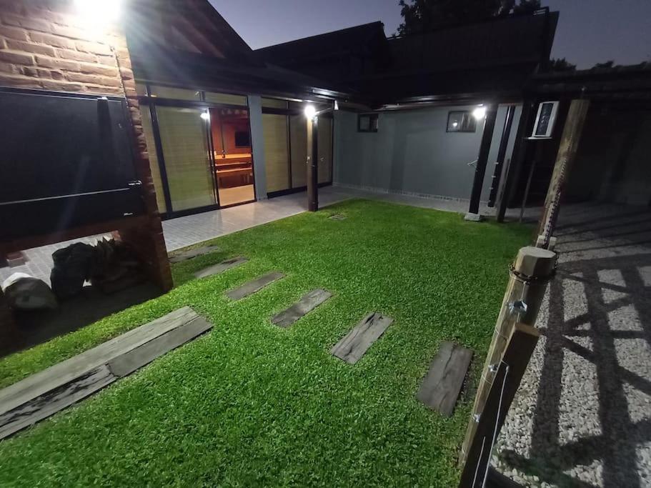 Escala Ezeiza Loft Con Desayuno Apartment Luis Guillon Exterior foto