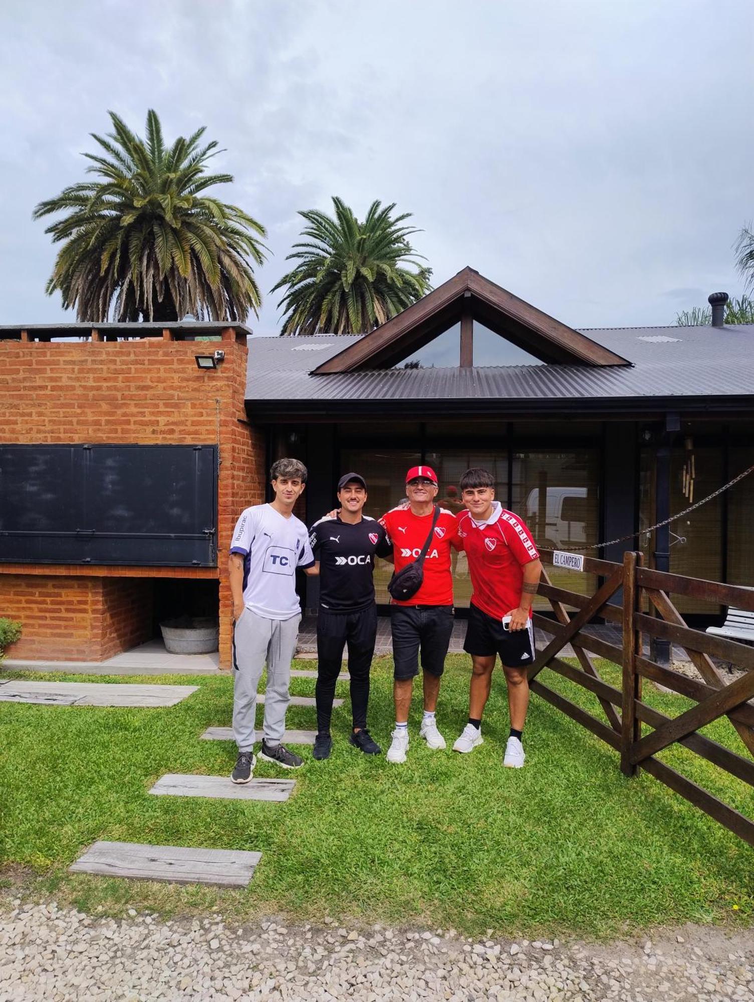 Escala Ezeiza Loft Con Desayuno Apartment Luis Guillon Exterior foto