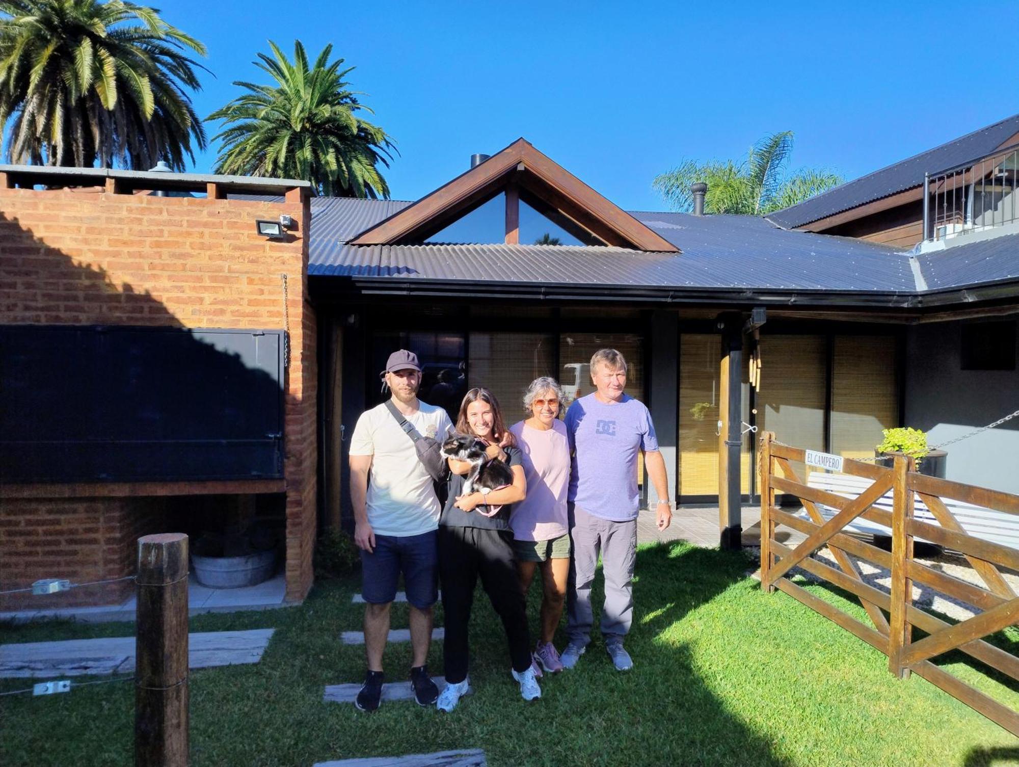 Escala Ezeiza Loft Con Desayuno Apartment Luis Guillon Exterior foto